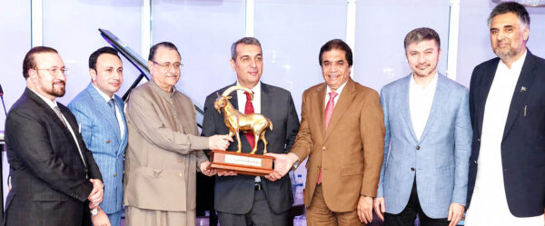 Yasir Ilyas Bids Farewell To Envoys Eyes Bigger Trade And Investment Push
