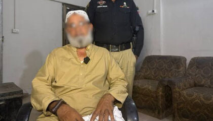57 Year Old Man Posing As Worshipper Arrested Over Car Theft In Karachi