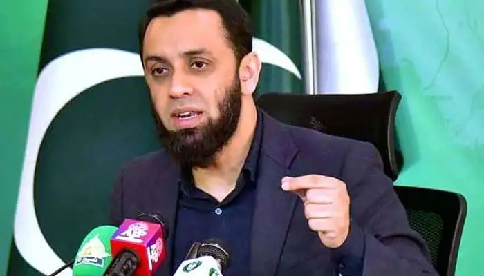 Tarar dares PTI to Hold Long March, says 'Come If You Have the Courage'