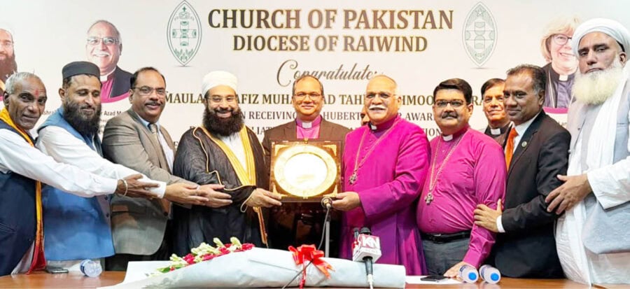 Bishop Congratulates Ashrafi On Global Peace Award
