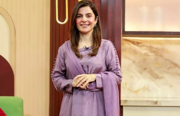 Kiran Khan Marries Nazia Hassans Former Husband Mirza Ishtiaq Baig 