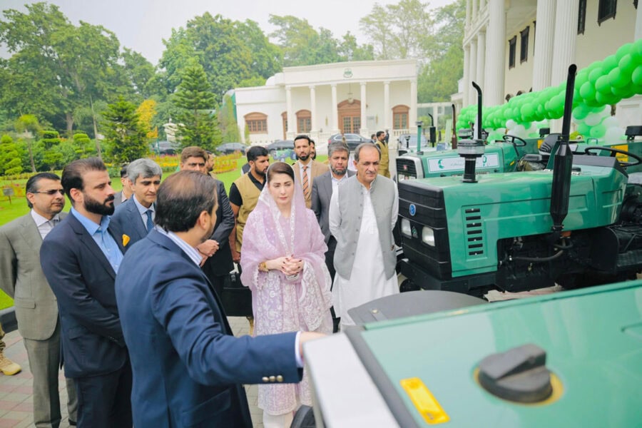 Maryam Launches Green Tractor Schemes Fourth Phase