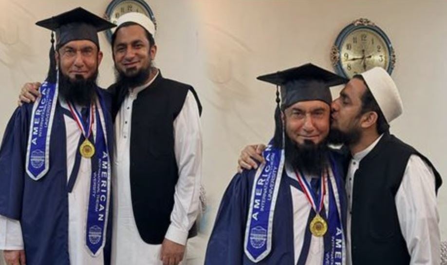 Maulana Tariq Jamil Honored With Doctorate For Religious Welfare Services 