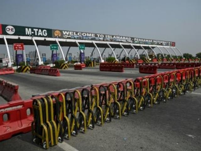 Motorway Gt Road Still Closed Despite Pti Long March Postponement 
