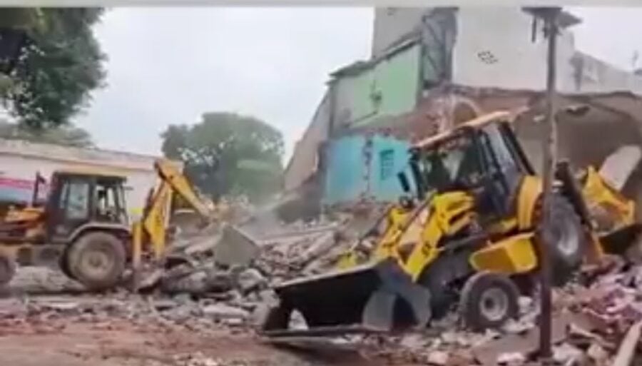 Pakistan Condemns Demolition Of Century Old Mosque In India