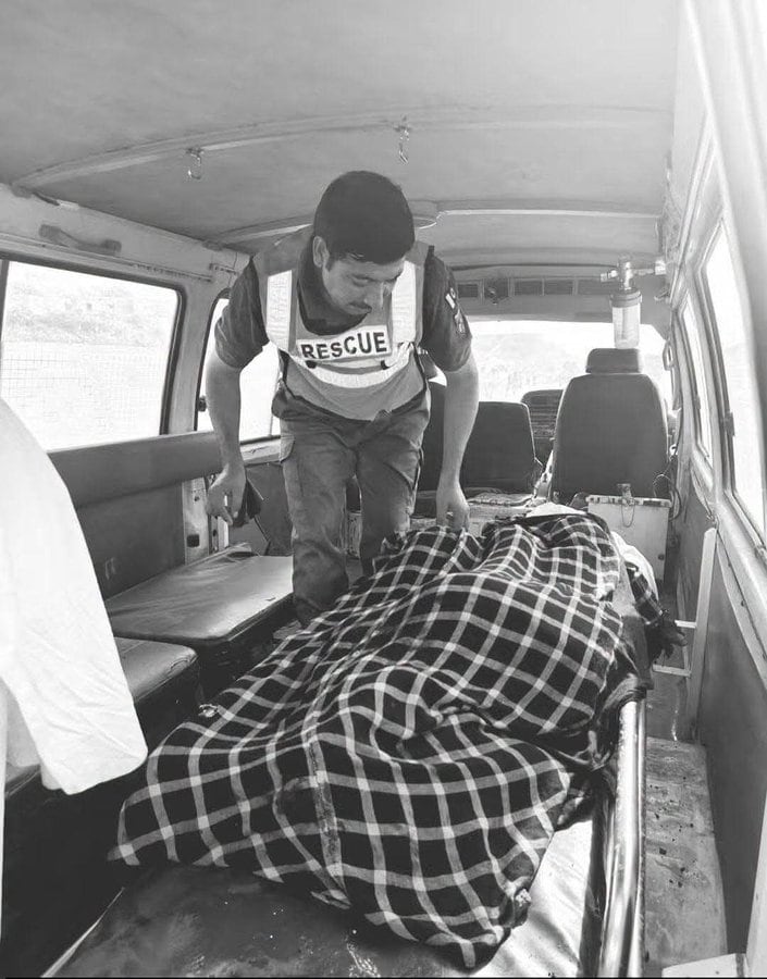 Two Rescue Officials Martyred As D I Khan Ambulance Comes Under Attack After Deadly Blast 