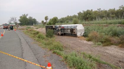 44000 Litres Of Petrol In Tanker That Overturned Near Sahiwals Chichawatni
