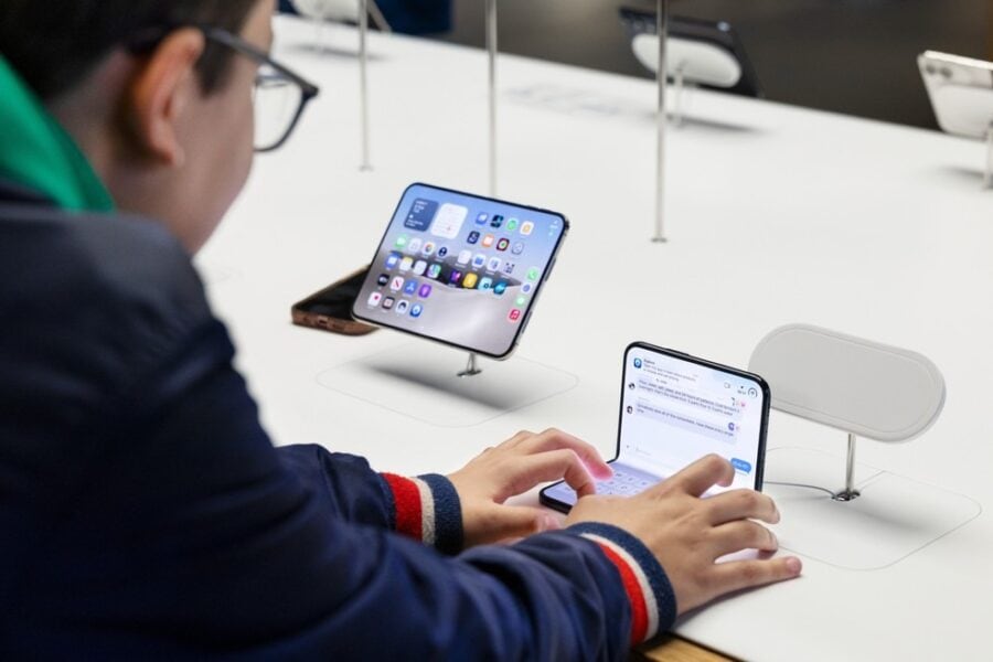 Apples First Foldable Iphone Duo Launched Check Prices 24 Month Installment Plans