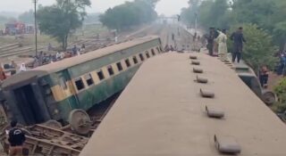Five Killed As All Coaches Of Rahman Baba Express Derail Near Multan