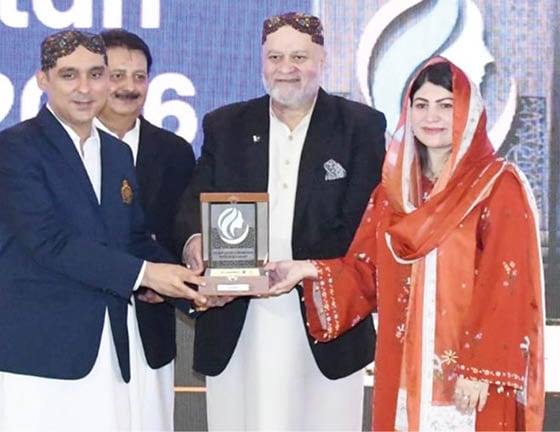 Laila Naz Taj Receives Dukhtaran E Pakistan Excellence Award 2026 