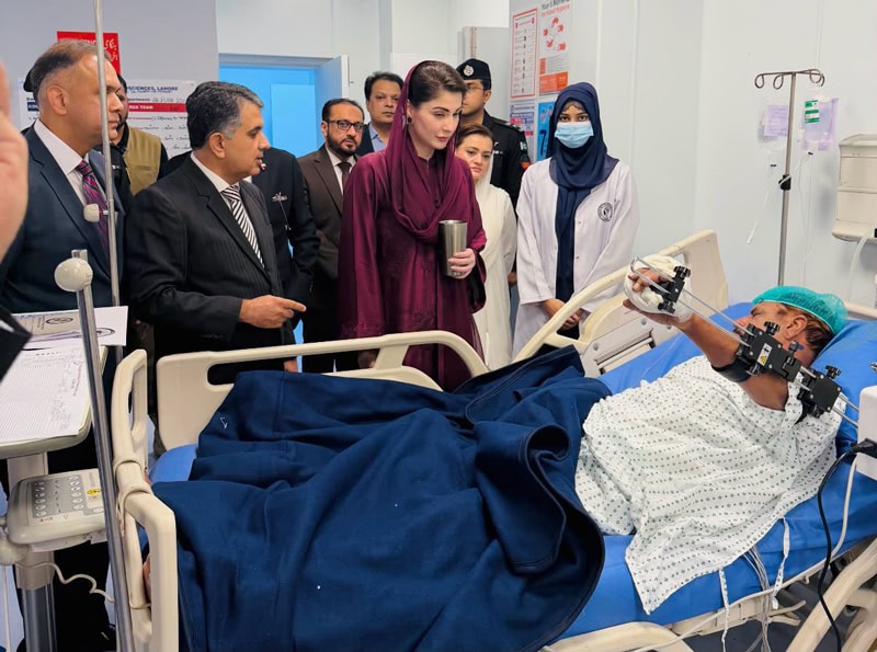 Maryam distributes stroke cards, says treatment must not stop due to lack of frunds