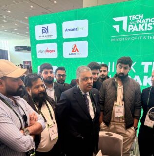 Pakistan Ambassador Rizwan Saeed Sheikh visits Tech Pavilion in San Francisco
