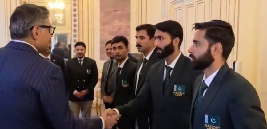 Pakistan Army Makes History With Fifth Consecutive Medal At Uks Cambrian Patrol