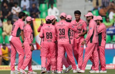 Pakistan Opt To Bowl First Against England In Odi Tri Series Match