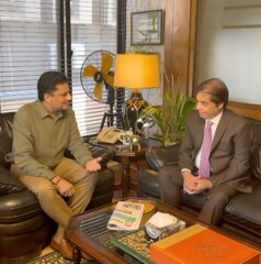 Railways Minister Hanif Abbasi Meets Pakistan Observer President Gauhar Zahid Malik