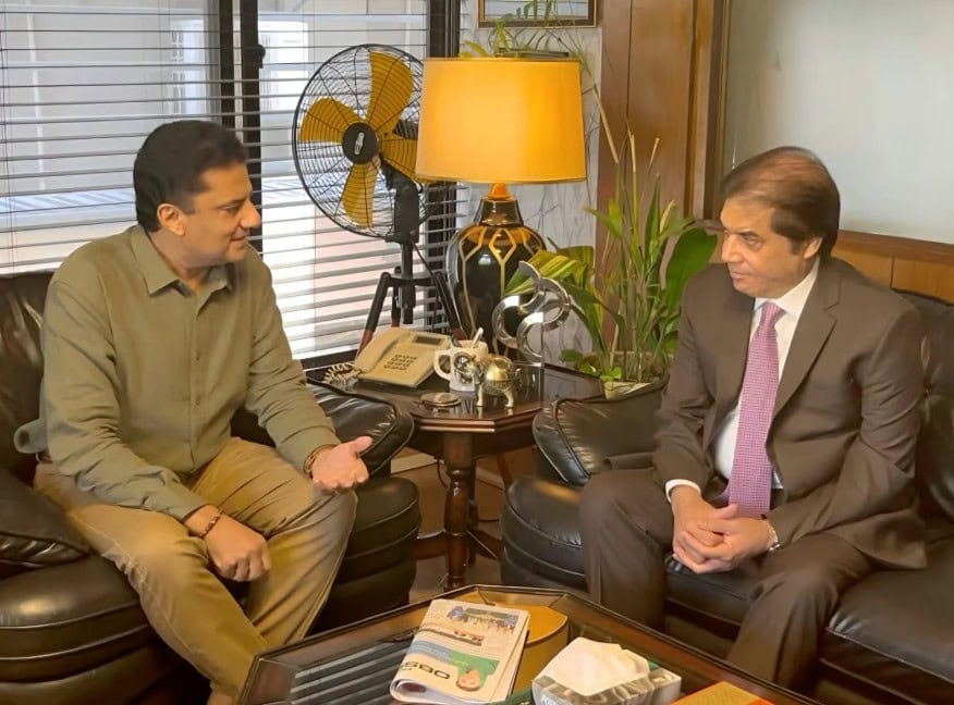 Railways Minister Hanif Abbasi Meets Pakistan Observer President Gauhar Zahid Malik